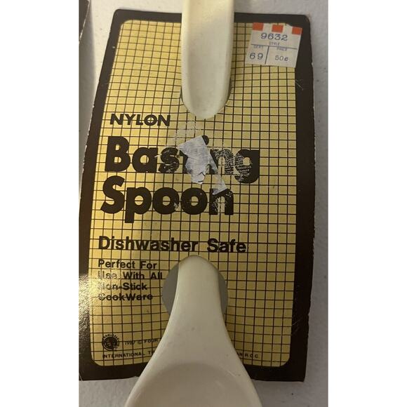 Vintage Nylon Slotted Spoon and Basring SpoonSpoon 2" x 11" Dishwasher Safe USA - Picture 2 of 3